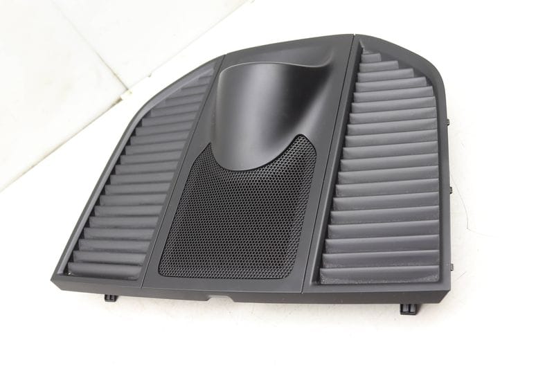 Upper Center Dash Trim / Cover 95B858189C — Used (SKU 503658)