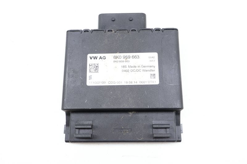 Voltage Stabilizer Control Module 8K0959663 — Used (SKU 657414)