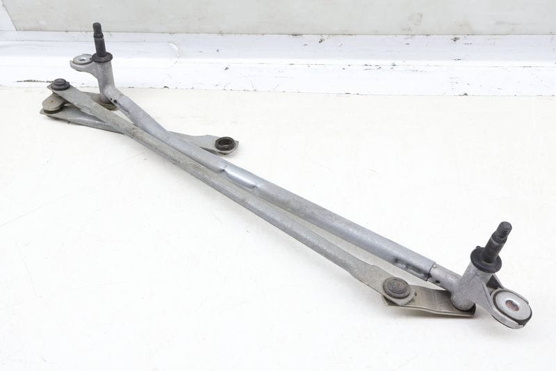 Windshield Wiper Transmission /  Bracket 95B955023B — Used (SKU 657370)