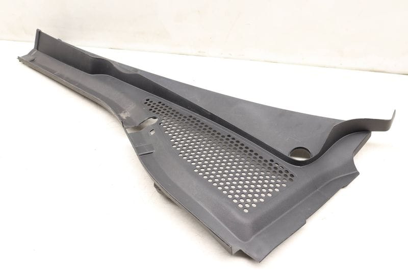 Rain Tray / Water Deflector 5GM819403 — Used (SKU 519528)