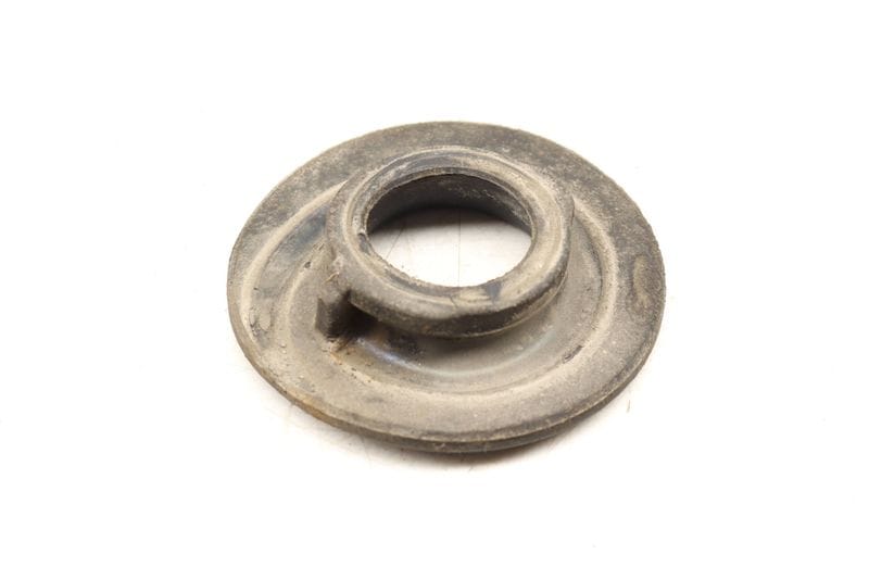 Lower Spring Rubber Mount 5Q0512297D — Used (SKU 519794)