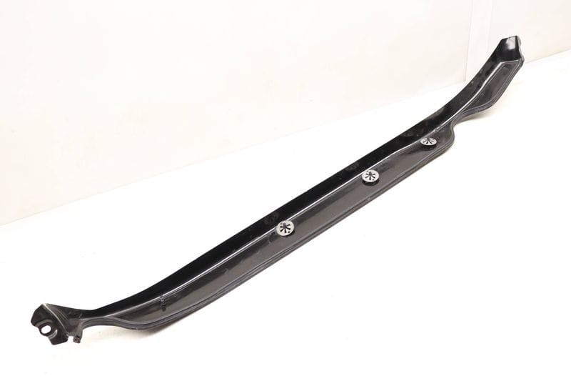 Windshield Cowl / Water Deflector / Rain Tray 5G0805275B — Used (SKU 524392)