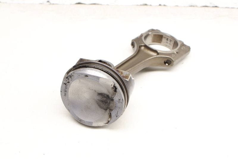 Piston w/ Connecting Rod 06L107103E — Used (SKU 618834)