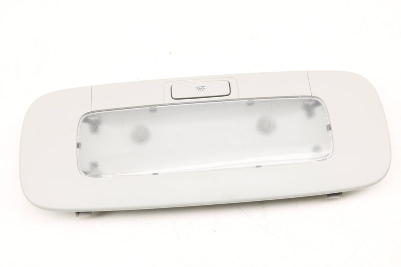 Dome / Reading Light 1K0947291H — Used (SKU 415109)