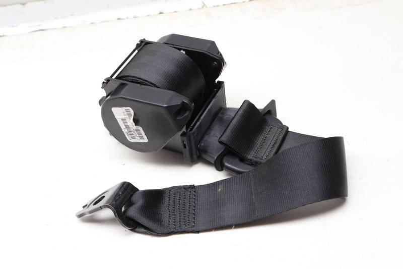 Seat Belt Retractor 561857805 — Used (SKU 618921)