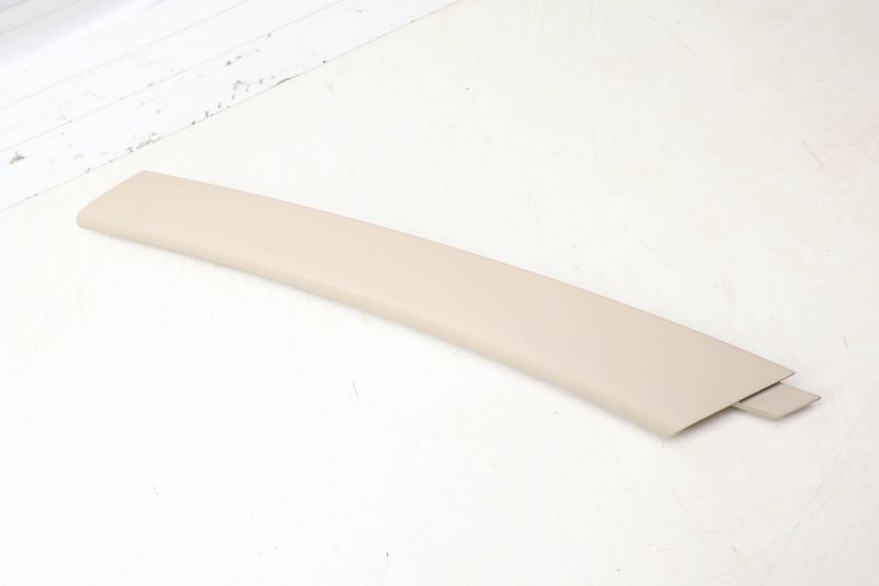 Door Panel Grab Handle Trim 5N0867172D — Used (SKU 699309)