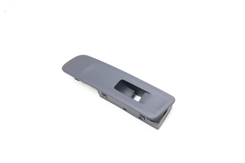 Window Switch Trim 5N1867256A — Used (SKU 699267)