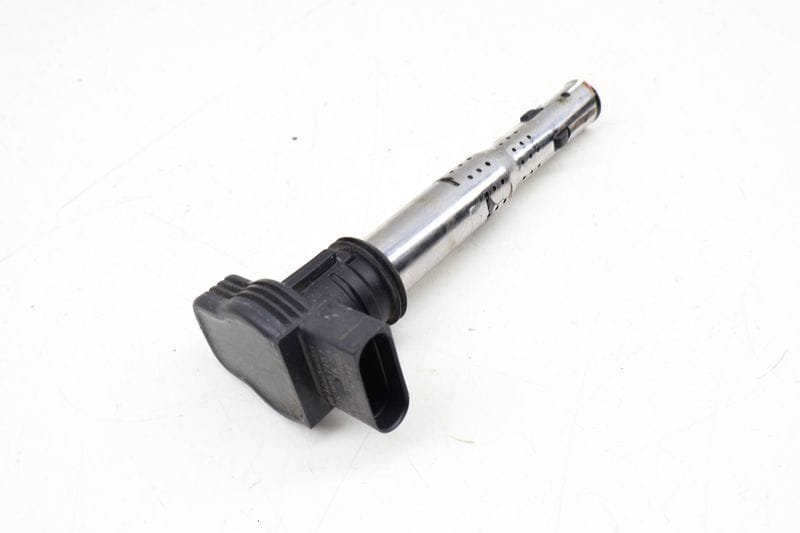 Ignition Coil 07K905715F — Used (SKU 699177)