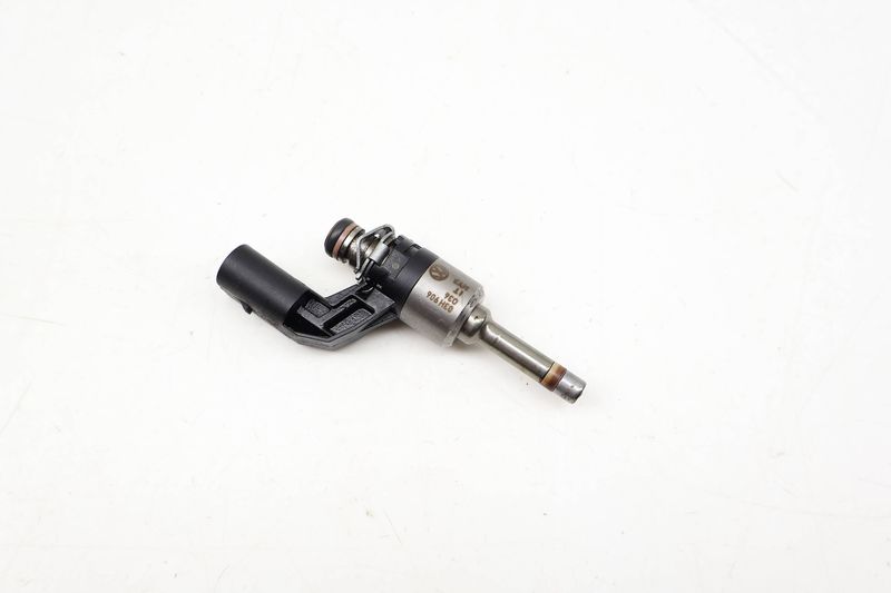 3.6L Lower Fuel Injector 03H906036 — Used (SKU 714080)