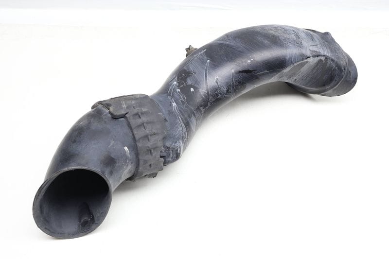 Air Intake Pipe / Tube 7P6129609B — Used (SKU 626260)