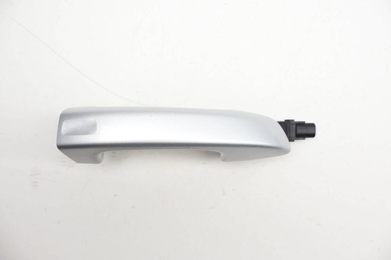Exterior Door Handle 7P6837205F — Used (SKU 714037)