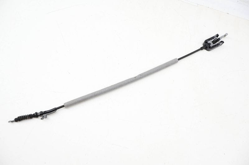 Exterior Door Handle Release / Bowden Cable 7P0837017 — Used (SKU 714219)