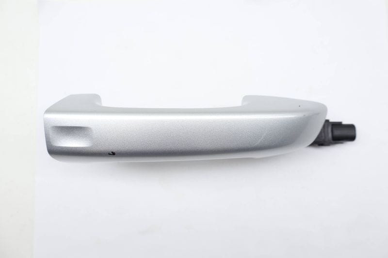Exterior Door Handle 7P6837206F — Used (SKU 714043)