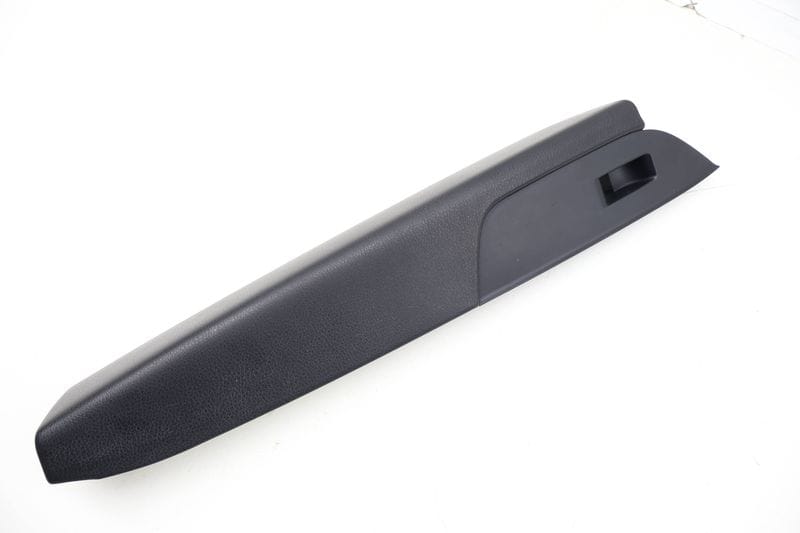 Door Armrest / Switch Trim 7P1868170A — Used (SKU 714139)