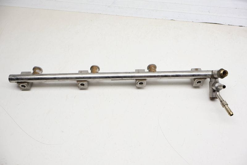 Fuel Rail 03H133316N — Used (SKU 714348)