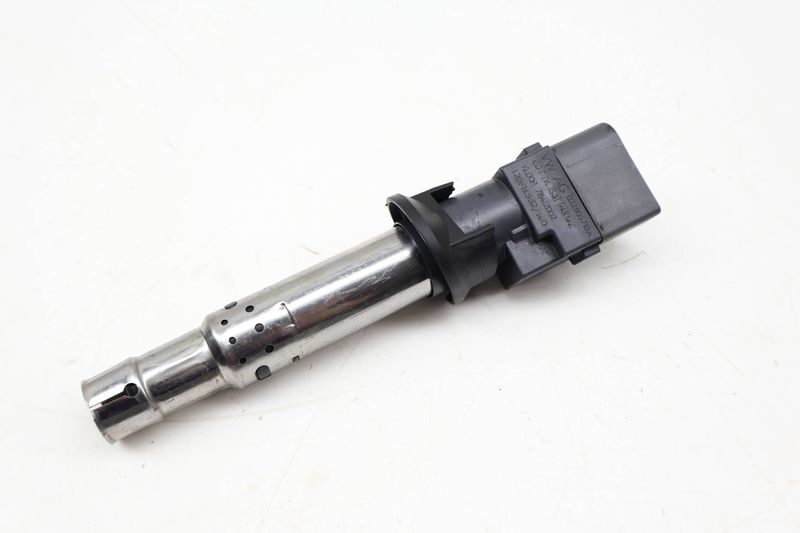 Ignition Coil Pack 022905715A — Used (SKU 714083)