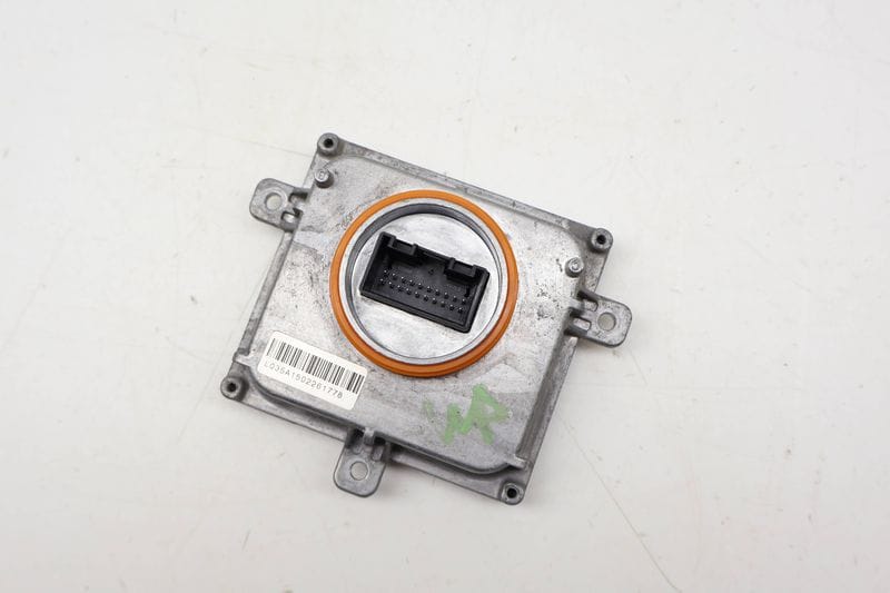 Daytime Running Lights / Headlight Power Module 4G0907397P — Used (SKU 713988)