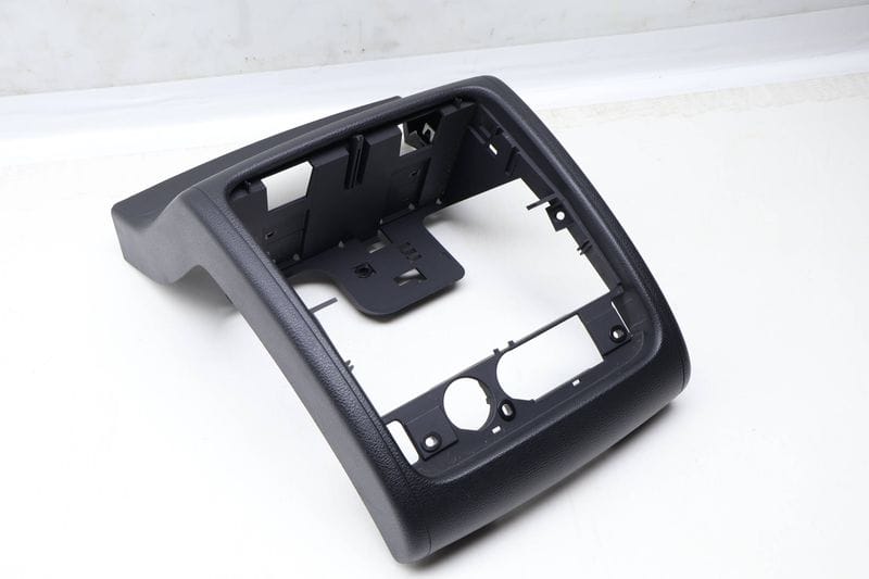 Center Console Trim / Bezel 7P6864299 — Used (SKU 625837)