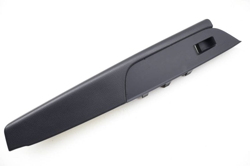 Door Panel Armrest / Switch Trim 7P6867376 — Used (SKU 714141)