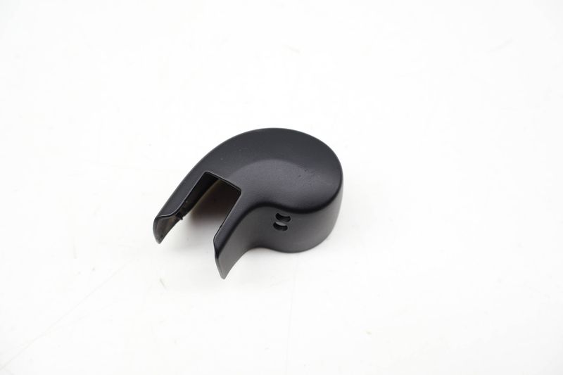 Wiper Arm Cap 8K9955205 — Used (SKU 713946)