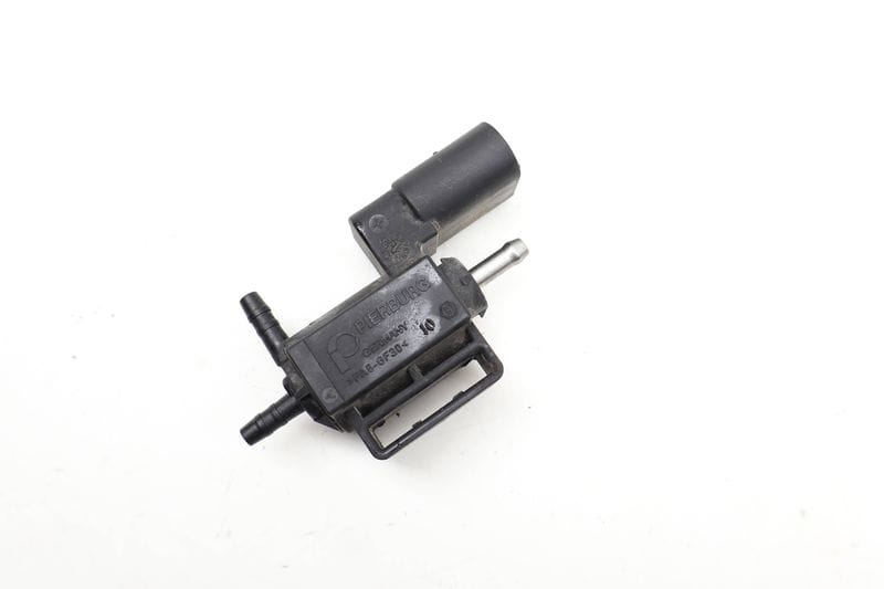 Solenoid Valve 06H906283B — Used (SKU 714091)