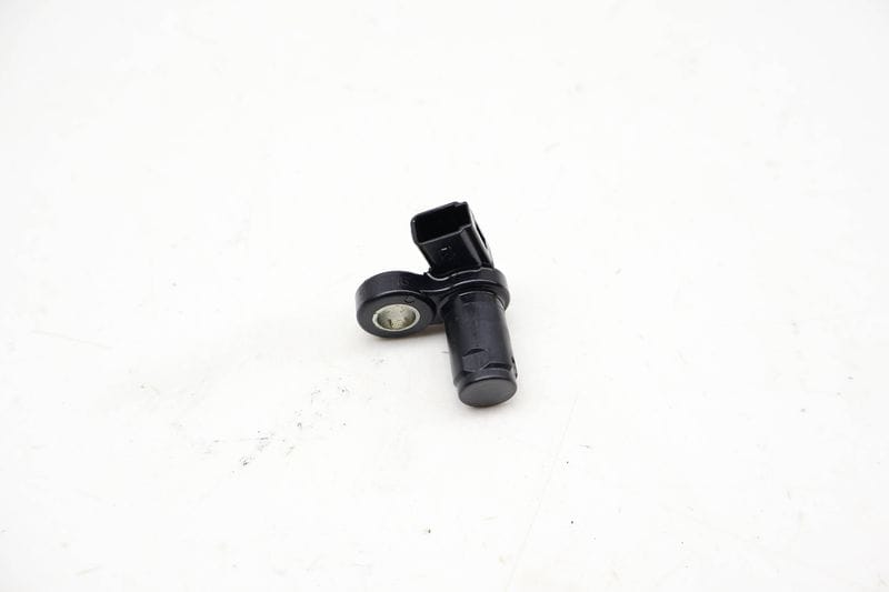Transmission Speed Sensor / Vss (G182) 0C8927321 — Used (SKU 714469)