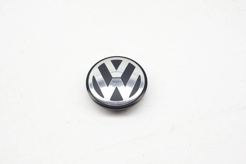 Wheel Center Cap 3B7601171 — Used (SKU 713908)