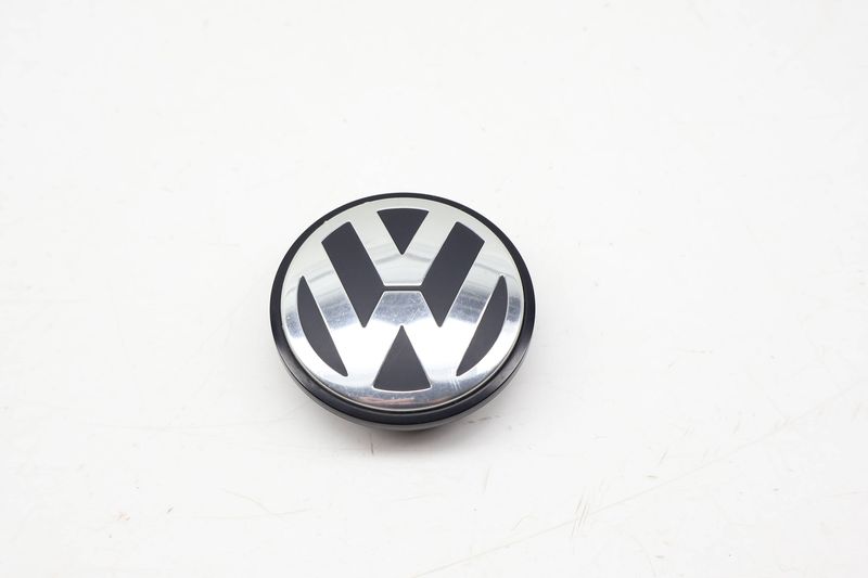 Wheel Center Cap 3B7601171 — Used (SKU 713909)