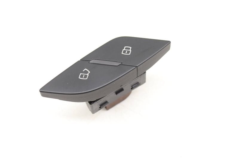 Door Lock / Unlock Switch Button 8V1962107 — Used (SKU 478974)