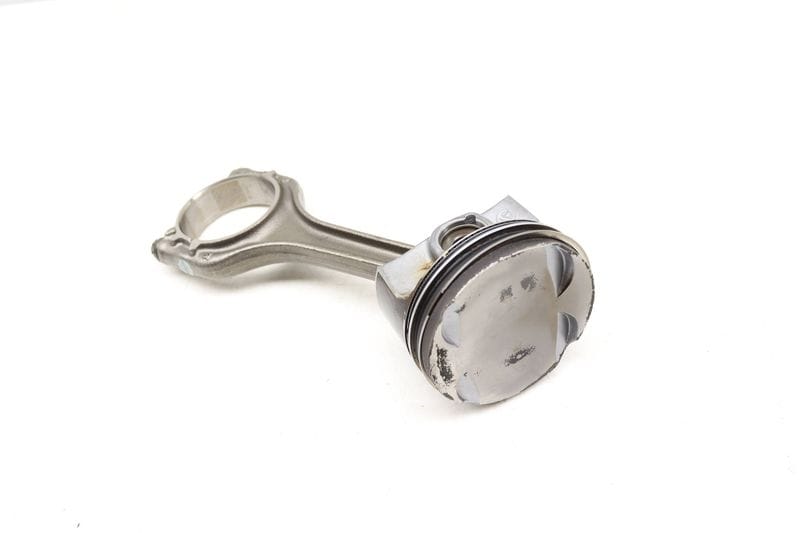 Piston w/ Connecting Rod 04E107065FJ — Used (SKU 475036)