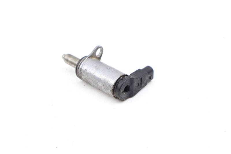 Cam / Camshaft N205 Valve Solenoid 06H103697C — Used (SKU 679819)