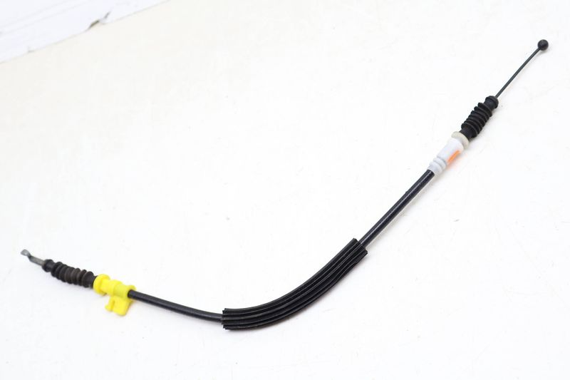 Exterior Door Handle Release / Bowden Cable 4H0837099B — Used (SKU 679700)