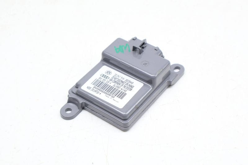 Seat Occupancy Detection Module 8K0959339A — Used (SKU 679769)