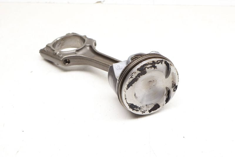 Piston w/ Connecting Rod 06H107065DN — Used (SKU 679855)