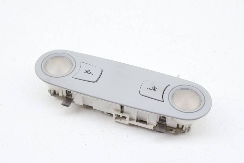 Dome / Reading Light 8T0947111B — Used (SKU 679645)