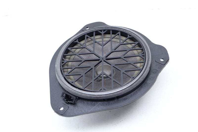 Speaker / Woofer 8T0035411 — Used (SKU 679692)