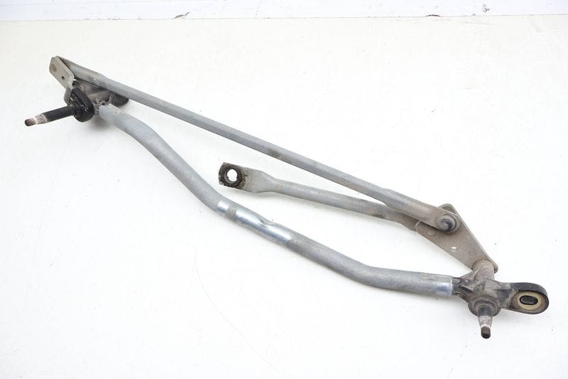 Windshield Wiper Bracket / Transmission 8T1955023E — Used (SKU 679896)