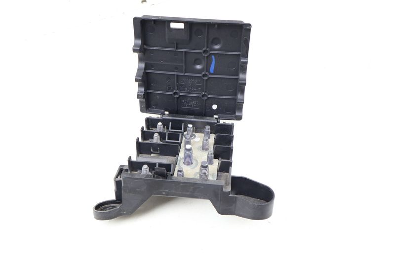 Battery Junction Box 4G0937517 — Used (SKU 696254)