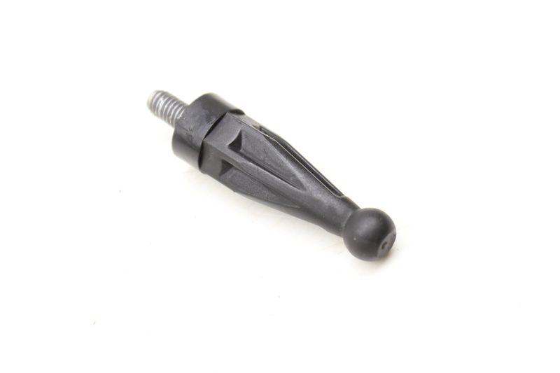 Engine Cover Ball Pin WHT005404 — Used (SKU 473493)