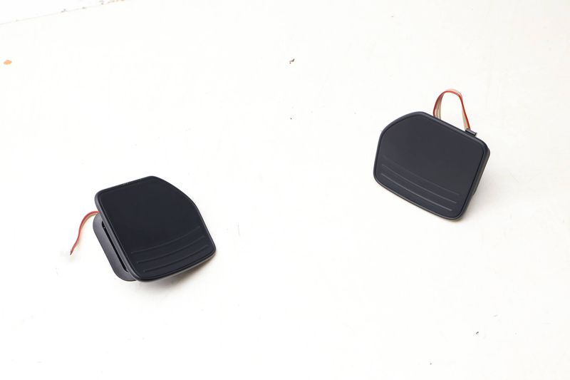 Steering Wheel Paddle Shifter Set 4H0951523E — Used (SKU 696063)