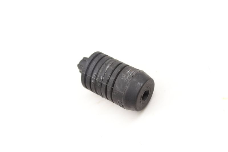Trunk Rubber Stop 8T0827249 — Used (SKU 473389)