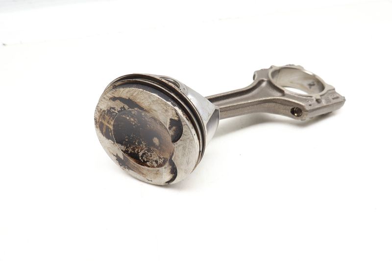 Piston w/ Connecting Rod 06K107065K — Used (SKU 696199)