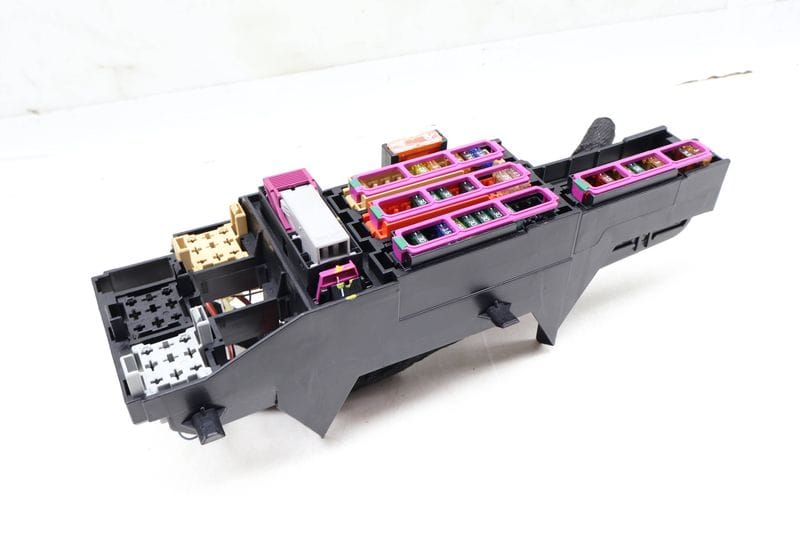 Fuse Box / Holder 4G0971845A — Used (SKU 637761)