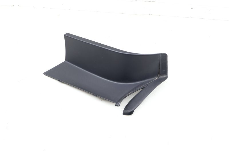 Outer Tail Light / Lamp Trim 4G5945254 — Used (SKU 696038)