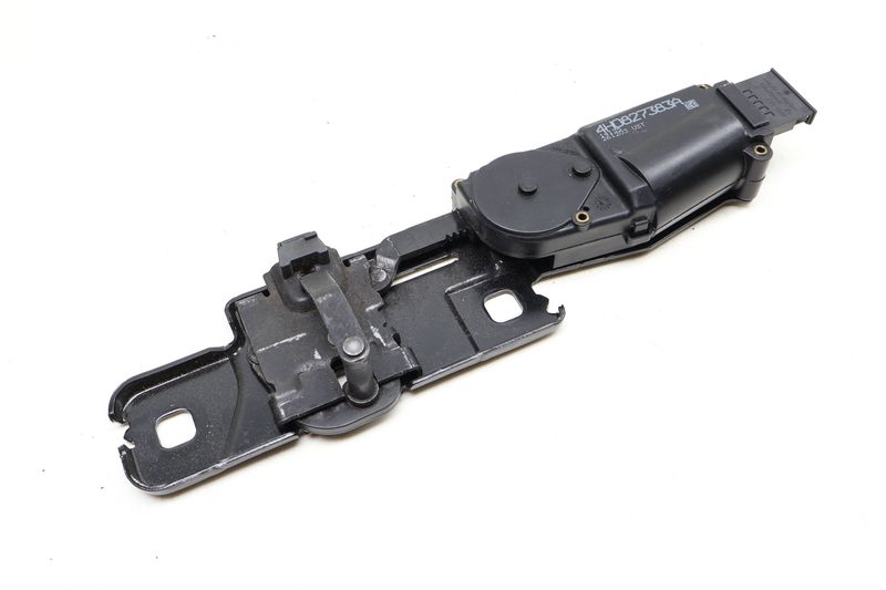 Trunk Latch Striker Plate / Motor 4H0827383A — Used (SKU 637998)