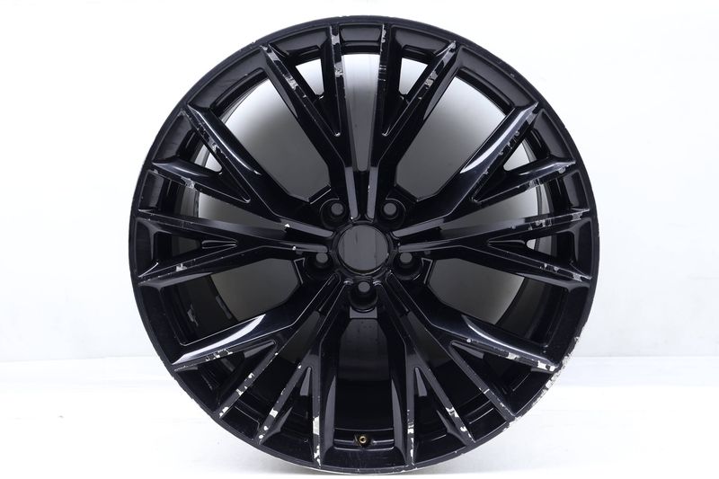 20" Inch Alloy Rim / Wheel (10-SPOKE) 4G8601025AE — Used (SKU 661562)