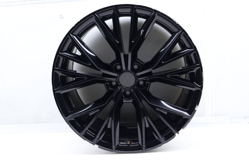 20" Inch Alloy Rim / Wheel (10-SPOKE) 4G8601025AE — Used (SKU 661563)