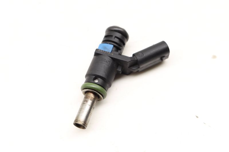 Fuel Injector (LOW PRESSURE) 06E906031 — Used (SKU 453212)