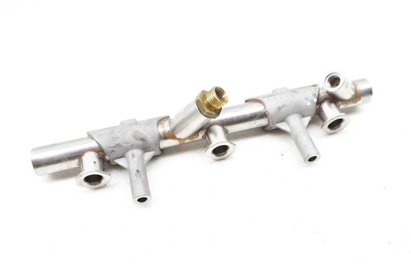 Fuel Rail / Pipe 06E130089AF — Used (SKU 661780)