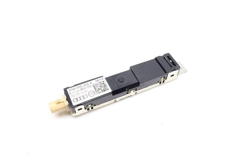 Lower Antenna Booster 4G8035225A — Used (SKU 661583)